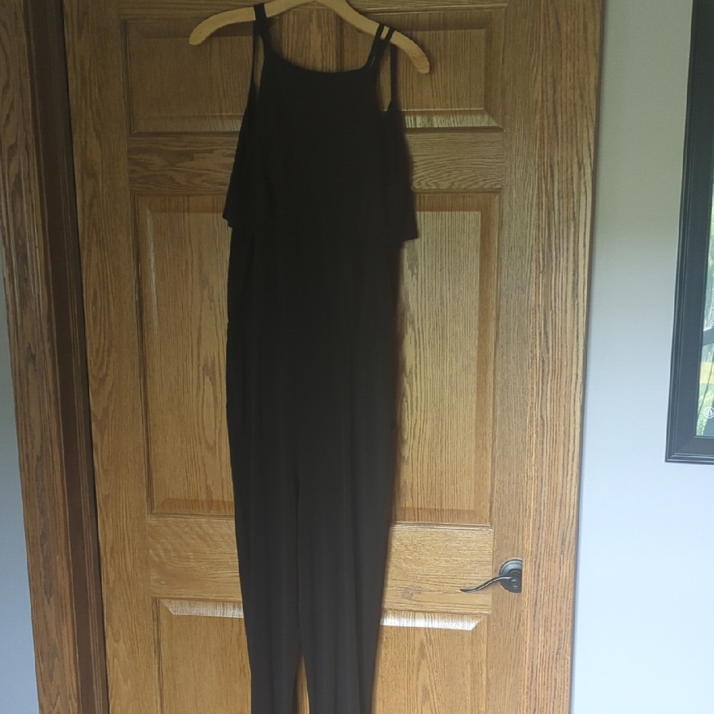 VENUS Elegant Black Jumpsuit